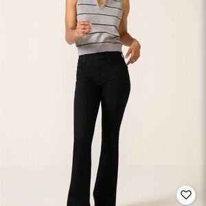 MOTHER The Weekender ‘Nighty Night’ Mid Rise Flare black denim Size 30 *BNWT*